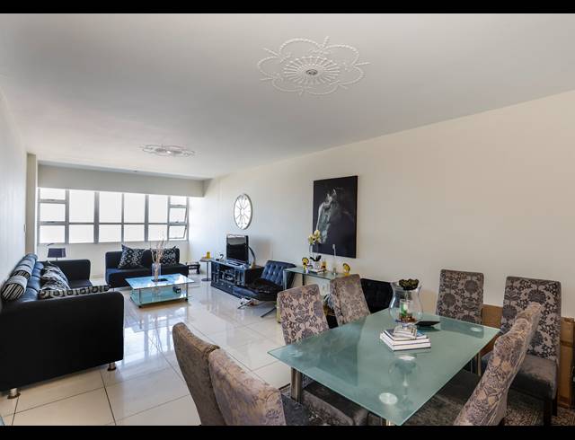 2 BEDROOM APARTMENT FOR SALE IN DURBAN CENTRAL